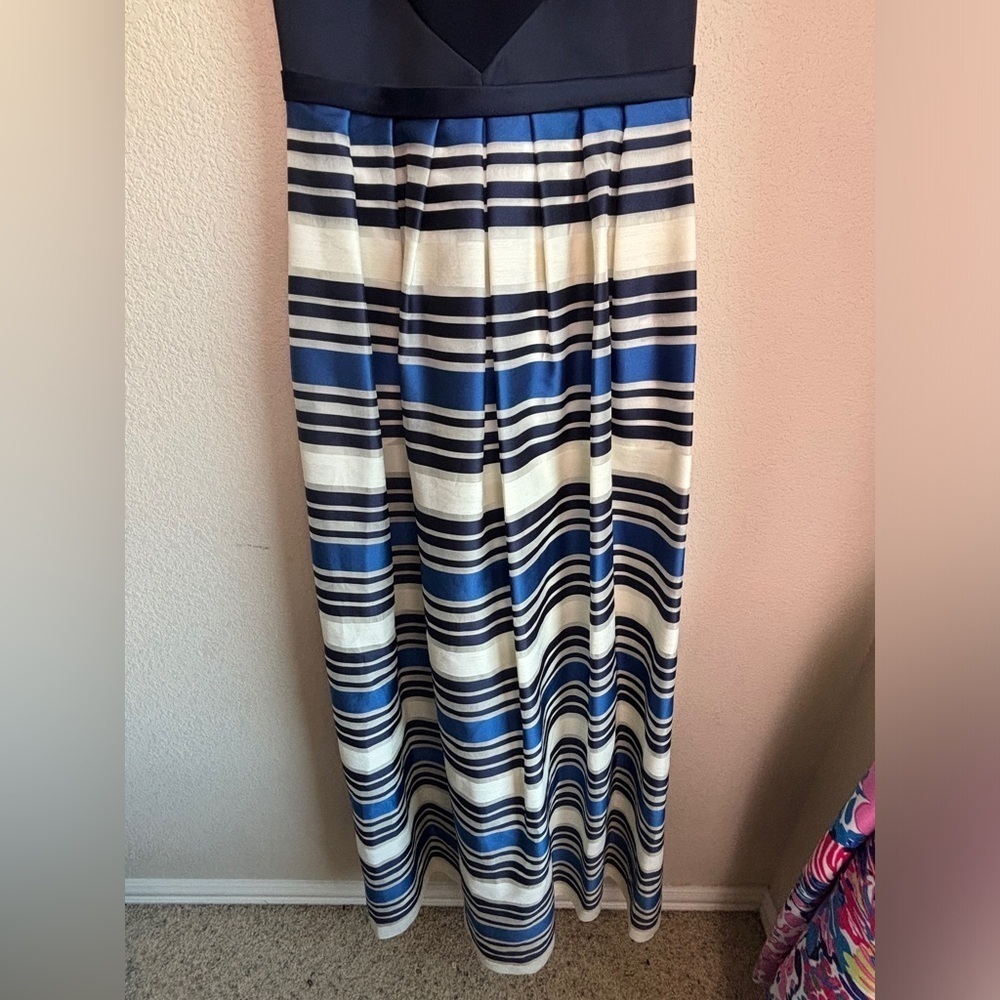 Theia Navy & White Nautical Stripe Jacquard Taffeta Full Skirt Formal Gown 4 - Picture 4 of 14